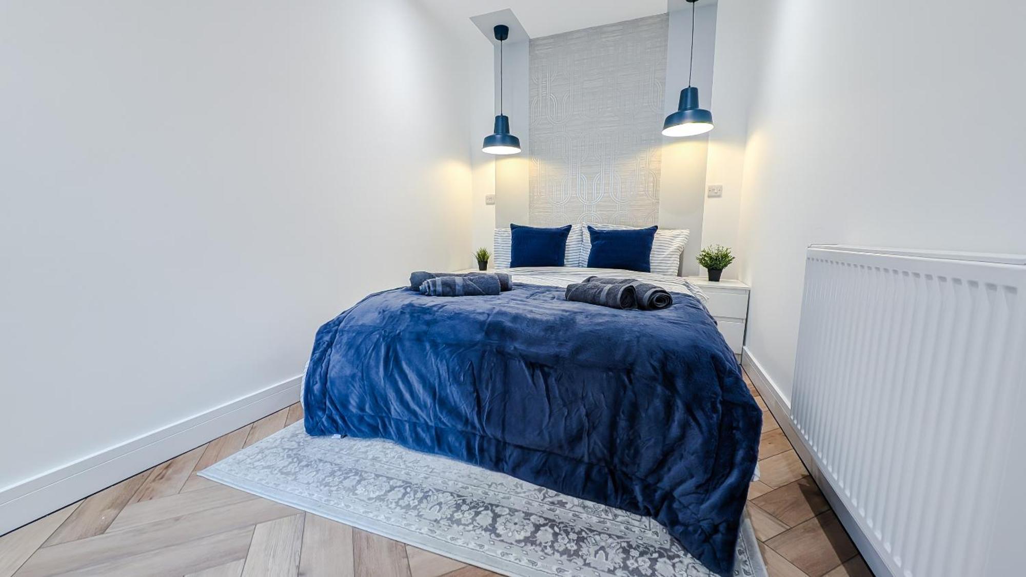 Central Apartment- Stunning Sea Views- 100M To Beach- Brand New For 2025- Sleeps 6 New Quay Exterior foto